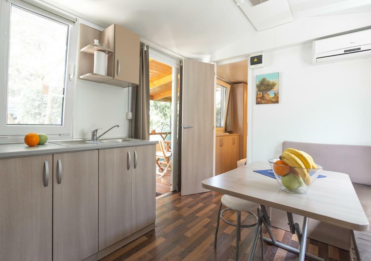 Krk Mobile Homes Klimno Exteriör bild